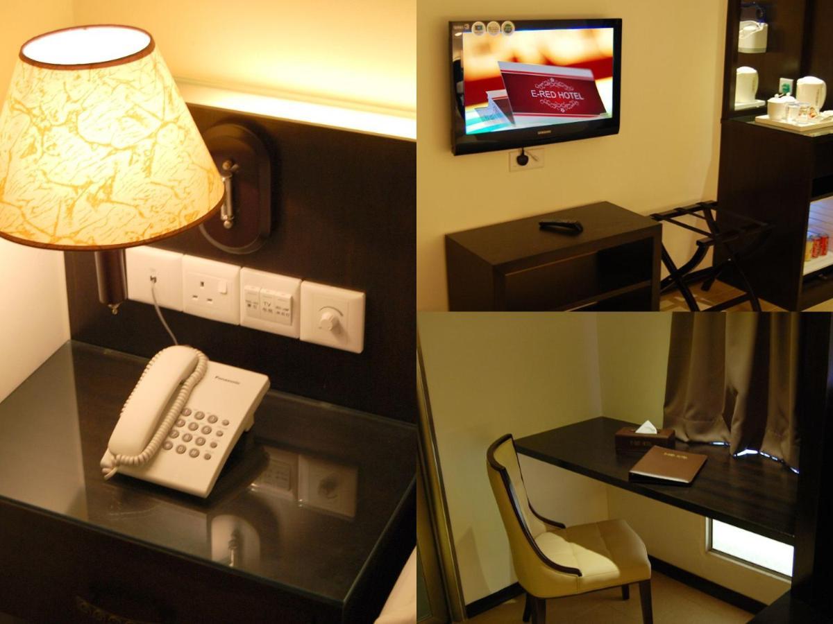 Ernes Hotel Alma บูกิต เมอร์ตาจัม ภายนอก รูปภาพ